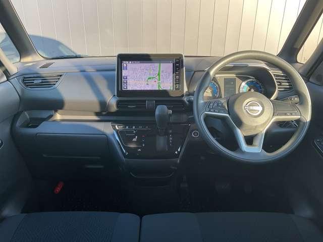 ルークス ６６０　ハイウェイスターＸ　日産純正メモリーナビ（3枚目）