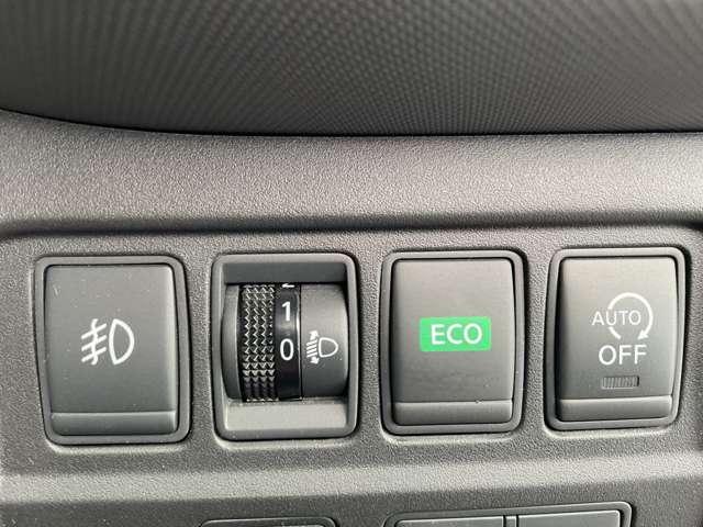 セレナ ２．０　Ｘ　純正メモリーナビ（11枚目）