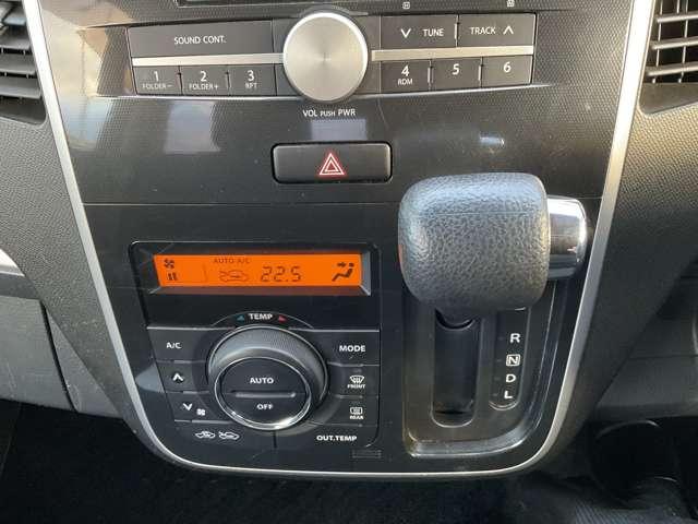 ワゴンＲスティングレー ６６０　スティングレー　Ｘ　デイスチャージヘッドライト　ＣＤチューナー（9枚目）