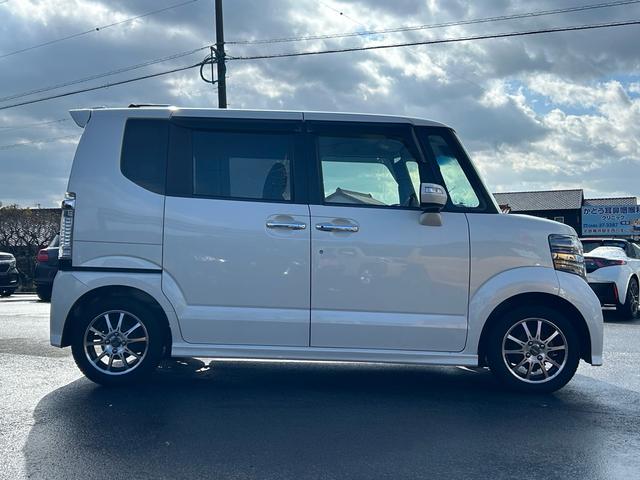 N-BOXカスタム G・Aパッケージ ホンダ純正ナビ/禁煙車/ETC/衝突軽減装置/両側電動スライドドア(4枚目)
