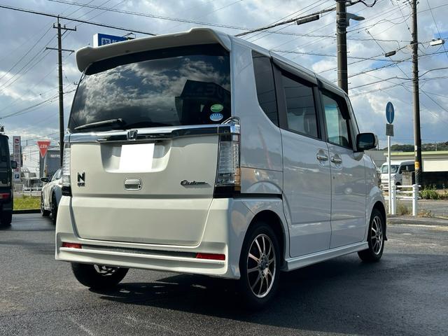 N-BOXカスタム G・Aパッケージ ホンダ純正ナビ/禁煙車/ETC/衝突軽減装置/両側電動スライドドア(5枚目)