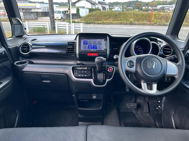 N-BOXカスタム G・Aパッケージ ホンダ純正ナビ/禁煙車/ETC/衝突軽減装置/両側電動スライドドア(13枚目)