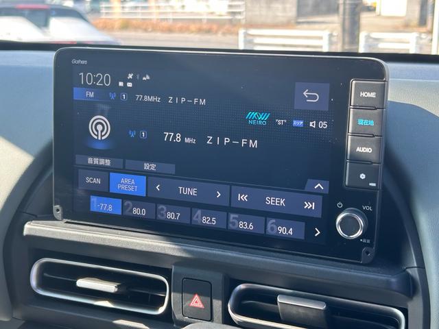 フリード ｅ：ＨＥＶクロスター　元試乗車／９インチ純正ナビ／両側電動スライドドア／純正ＥＴＣ／純正ドライブレコーダー／両席シートヒーター／スマートキー２個（17枚目）