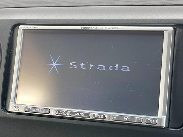 タントエグゼ カスタムＲＳ　ターボ　ＨＤＤナビ　ドラレコ　スマートキー　ＨＩＤヘッドライト　ＥＴＣ　オートエアコン　ＣＤ　ＤＶＤ再生　フルセグ　ＭＯＭＯ革巻きステアリング　フォグライト　ドアバイザー（3枚目）