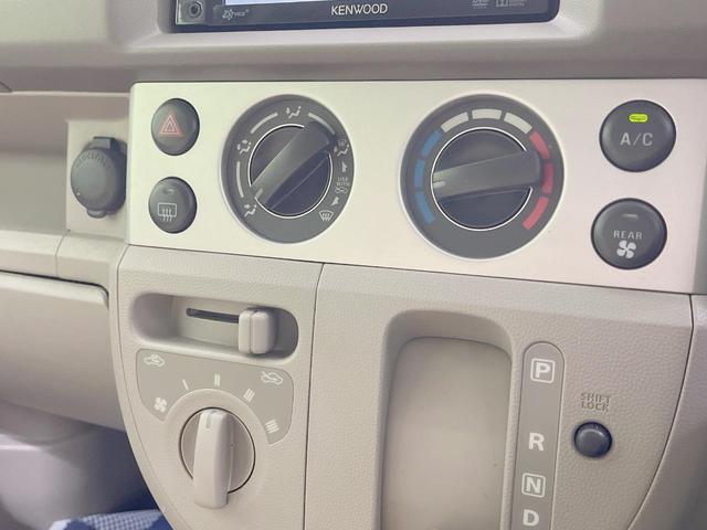 スクラムワゴン ＰＸターボ　ターボ　禁煙車　ナビ　ＨＩＤヘッドライト　ＥＴＣ　両側スライドドア　　純正１３インチアルミホイール　ＤＶＤ再生　ＣＤ再生　盗難防止装置　プライバシーガラス　ヘッドライトレベライザー（21枚目）