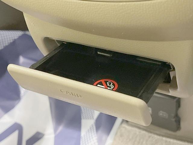 スクラムワゴン ＰＸターボ　ターボ　禁煙車　ナビ　ＨＩＤヘッドライト　ＥＴＣ　両側スライドドア　　純正１３インチアルミホイール　ＤＶＤ再生　ＣＤ再生　盗難防止装置　プライバシーガラス　ヘッドライトレベライザー（32枚目）
