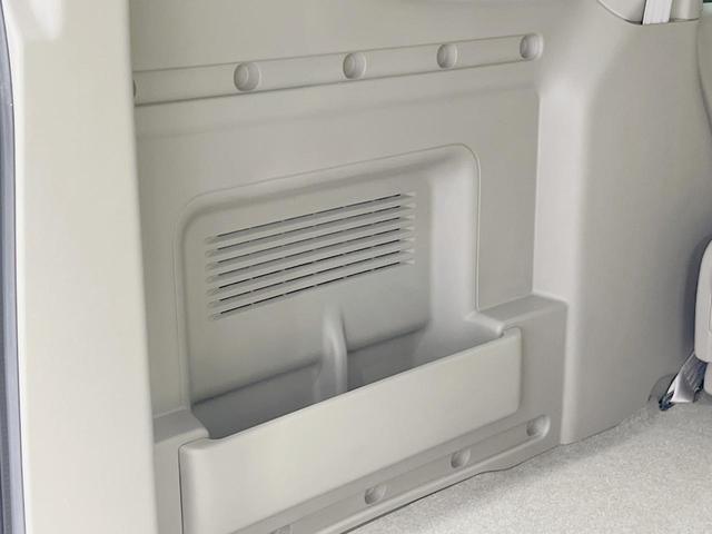 スクラムワゴン ＰＸターボ　ターボ　禁煙車　ナビ　ＨＩＤヘッドライト　ＥＴＣ　両側スライドドア　　純正１３インチアルミホイール　ＤＶＤ再生　ＣＤ再生　盗難防止装置　プライバシーガラス　ヘッドライトレベライザー（35枚目）