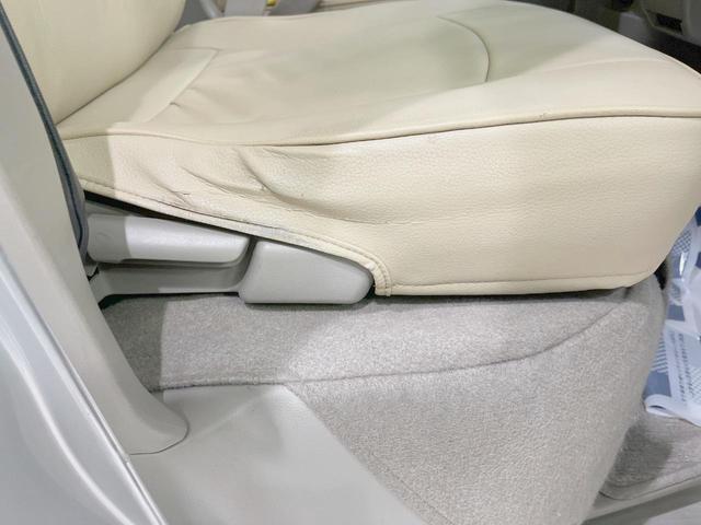 スクラムワゴン ＰＸターボ　ターボ　禁煙車　ナビ　ＨＩＤヘッドライト　ＥＴＣ　両側スライドドア　　純正１３インチアルミホイール　ＤＶＤ再生　ＣＤ再生　盗難防止装置　プライバシーガラス　ヘッドライトレベライザー（38枚目）