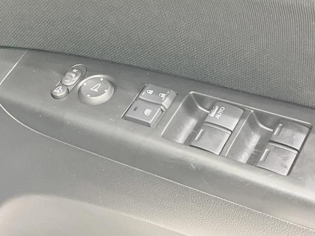 Ｎ－ＢＯＸカスタム Ｇ・Ｌパッケージ　電動スライドドア　バックカメラ　禁煙車　スマートキー　ＨＩＤヘッド　ＥＴＣ　オートライト　オートエアコン　純正１４インチアルミ　Ｂｌｕｅｔｏｏｔｈ　ＣＤ　ＤＶＤ再生　ドアバイザー（35枚目）