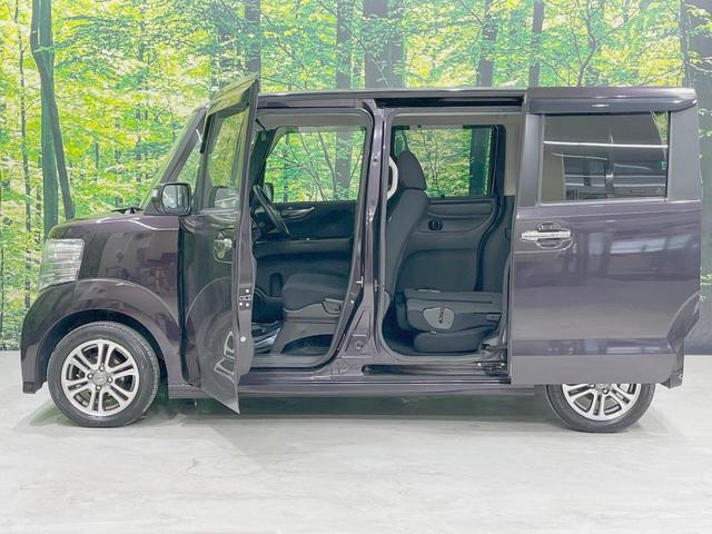 Ｎ－ＢＯＸカスタム Ｇ・Ｌパッケージ　電動スライドドア　バックカメラ　禁煙車　スマートキー　ＨＩＤヘッド　ＥＴＣ　オートライト　オートエアコン　純正１４インチアルミ　Ｂｌｕｅｔｏｏｔｈ　ＣＤ　ＤＶＤ再生　ドアバイザー（54枚目）