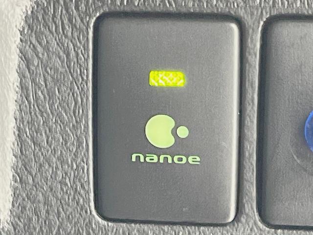 ヴェルファイア ２．４Ｚ　ゴールデンアイズＩＩ　サンルーフ　両側電動ドア　後席モニター　バックカメラ　禁煙車　電動リアゲート　ハーフレザーシート　ドラレコ　コーナーセンサー　スマートキー　ＨＩＤヘッド　ビルトインＥＴＣ　クルコン　オートライト（35枚目）