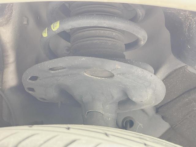 ノア Ｓｉ　両側電動スライドドア　純正ＳＤナビ　純正フリップダウンモニター　バックカメラ　禁煙車　ドラレコ　ＥＴＣ　オートライト　純正１６インチアルミ　Ｂｌｕｅｔｏｏｔｈ再生　ＣＤ　ＤＶＤ再生　フルセグ（21枚目）