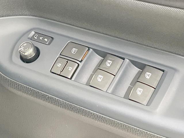 ノア Ｓｉ　両側電動スライドドア　純正ＳＤナビ　純正フリップダウンモニター　バックカメラ　禁煙車　ドラレコ　ＥＴＣ　オートライト　純正１６インチアルミ　Ｂｌｕｅｔｏｏｔｈ再生　ＣＤ　ＤＶＤ再生　フルセグ（35枚目）