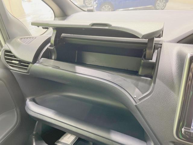 ノア Ｓｉ　両側電動スライドドア　純正ＳＤナビ　純正フリップダウンモニター　バックカメラ　禁煙車　ドラレコ　ＥＴＣ　オートライト　純正１６インチアルミ　Ｂｌｕｅｔｏｏｔｈ再生　ＣＤ　ＤＶＤ再生　フルセグ（37枚目）