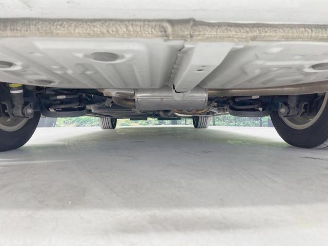 ノア Ｓｉ　両側電動スライドドア　純正ＳＤナビ　純正フリップダウンモニター　バックカメラ　禁煙車　ドラレコ　ＥＴＣ　オートライト　純正１６インチアルミ　Ｂｌｕｅｔｏｏｔｈ再生　ＣＤ　ＤＶＤ再生　フルセグ（48枚目）
