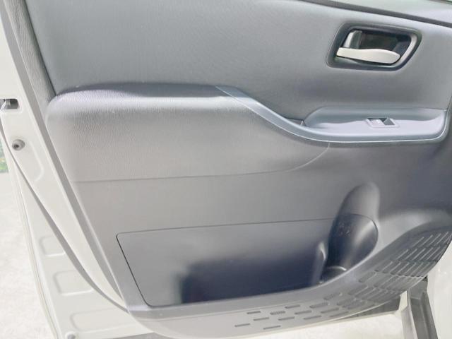 ノア Ｓｉ　両側電動スライドドア　純正ＳＤナビ　純正フリップダウンモニター　バックカメラ　禁煙車　ドラレコ　ＥＴＣ　オートライト　純正１６インチアルミ　Ｂｌｕｅｔｏｏｔｈ再生　ＣＤ　ＤＶＤ再生　フルセグ（50枚目）