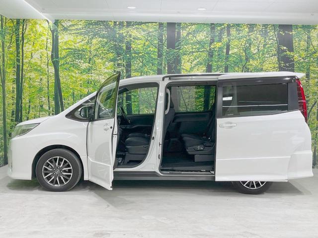 ノア Ｓｉ　両側電動スライドドア　純正ＳＤナビ　純正フリップダウンモニター　バックカメラ　禁煙車　ドラレコ　ＥＴＣ　オートライト　純正１６インチアルミ　Ｂｌｕｅｔｏｏｔｈ再生　ＣＤ　ＤＶＤ再生　フルセグ（56枚目）
