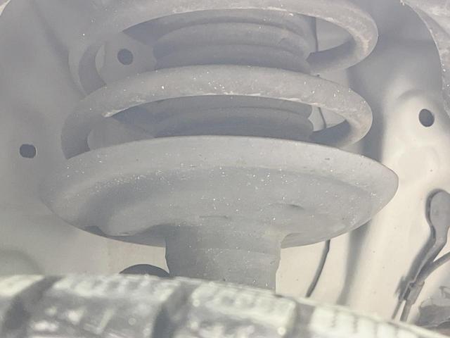 アクア S フルエアロ 純正SDナビ バックカメラ 禁煙車 スマートキー ETC オートライト オートエアコン Bluetooth CD 純正スチールホイール ステアリングスイッチ(20枚目)