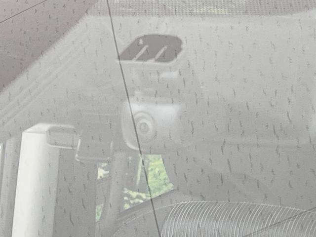 セレナ e-パワー ハイウェイスターV 両側電動ドア 純正SDナビ 後席モニター 全周囲カメラ 衝突被害軽減システム レーダークルーズ 禁煙車 ドラレコ コーナーセンサー スマートキー LEDヘッド ビルトインETC 車線逸脱警報(35枚目)