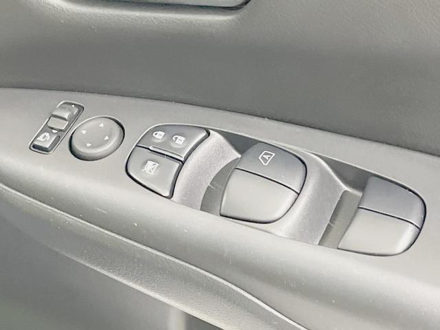 セレナ e-パワー ハイウェイスターV 両側電動ドア 純正SDナビ 後席モニター 全周囲カメラ 衝突被害軽減システム レーダークルーズ 禁煙車 ドラレコ コーナーセンサー スマートキー LEDヘッド ビルトインETC 車線逸脱警報(39枚目)