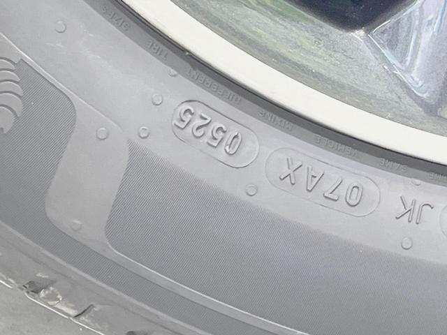 セレナ e-パワー ハイウェイスターV 両側電動ドア 純正SDナビ 後席モニター 全周囲カメラ 衝突被害軽減システム レーダークルーズ 禁煙車 ドラレコ コーナーセンサー スマートキー LEDヘッド ビルトインETC 車線逸脱警報(63枚目)