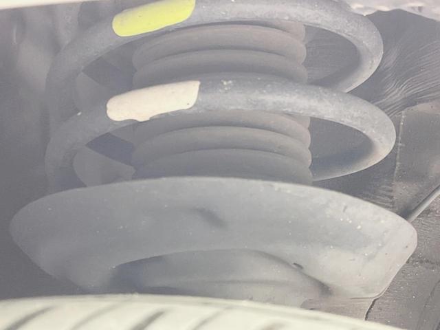 プリウス Sセーフティプラス 純正SDナビ バックカメラ 衝突被害軽減システム レーダークルーズ 禁煙車 ドラレコ コーナーセンサー スマートキー LEDヘッド ビルトインETC オートハイビーム 車線逸脱警報 オートライト(20枚目)