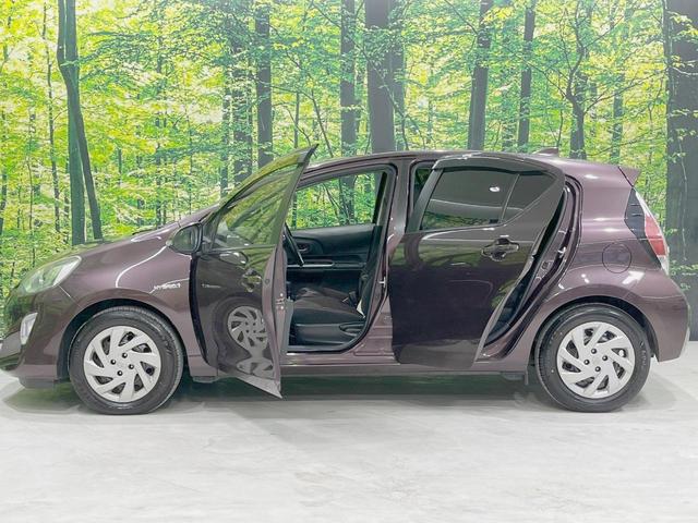 アクア G 純正SDナビ バックカメラ 禁煙車 ドラレコ スマートキー LEDヘッド ビルトインETC クルコン オートライト オートエアコン Bluetooth CD DVD再生 フルセグ LEDフォグ(56枚目)