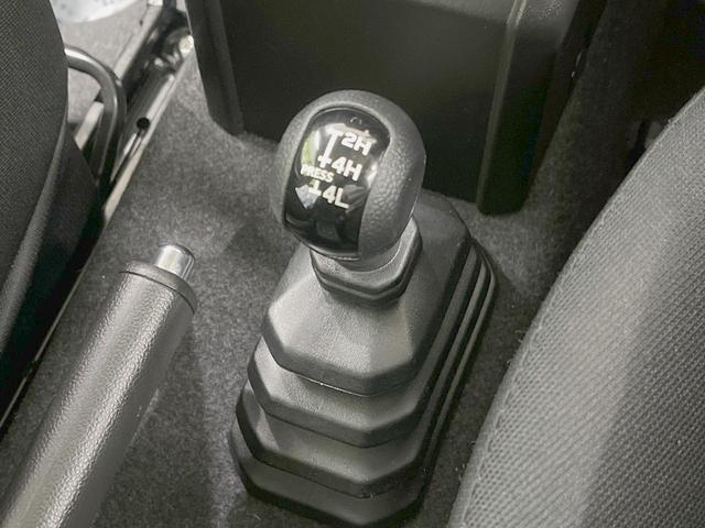 ジムニー ＸＣ　４ＷＤ　ターボ　衝突被害軽減システム　禁煙車　スマートキー　ＥＴＣ　クルコン　シートヒーター　パークアシスト　オートライト　オートエアコン　純正１６インチアルミ　ヘッドライトウォッシャー（23枚目）