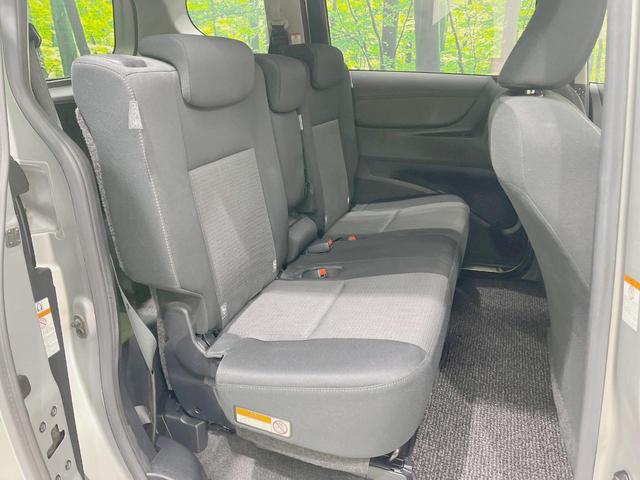 シエンタ ファンベースG 両側電動ドア 純正SDナビ 全周囲カメラ 衝突被害軽減システム 禁煙車 ドラレコ スマートキー ビルトインETC オートハイビーム 車線逸脱警報 オートエアコン Bluetooth再生(10枚目)