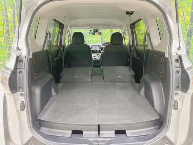 シエンタ ファンベースG 両側電動ドア 純正SDナビ 全周囲カメラ 衝突被害軽減システム 禁煙車 ドラレコ スマートキー ビルトインETC オートハイビーム 車線逸脱警報 オートエアコン Bluetooth再生(11枚目)