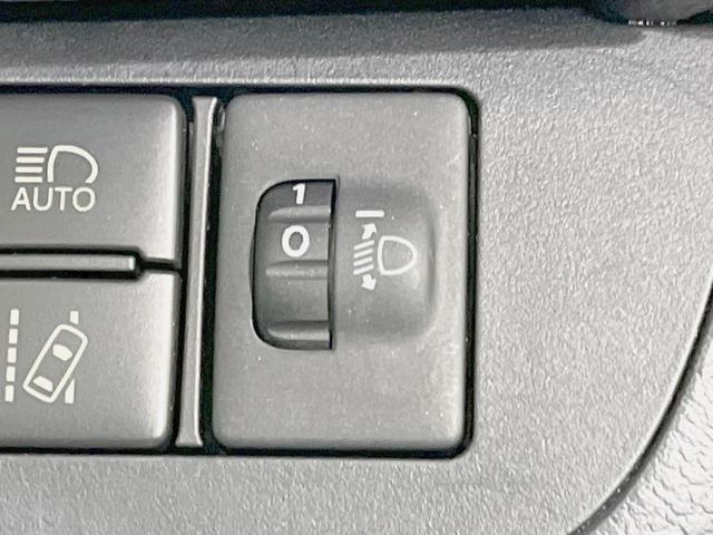 シエンタ ファンベースG 両側電動ドア 純正SDナビ 全周囲カメラ 衝突被害軽減システム 禁煙車 ドラレコ スマートキー ビルトインETC オートハイビーム 車線逸脱警報 オートエアコン Bluetooth再生(36枚目)