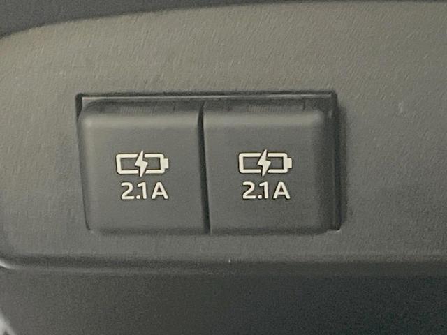 シエンタ ファンベースG 両側電動ドア 純正SDナビ 全周囲カメラ 衝突被害軽減システム 禁煙車 ドラレコ スマートキー ビルトインETC オートハイビーム 車線逸脱警報 オートエアコン Bluetooth再生(37枚目)