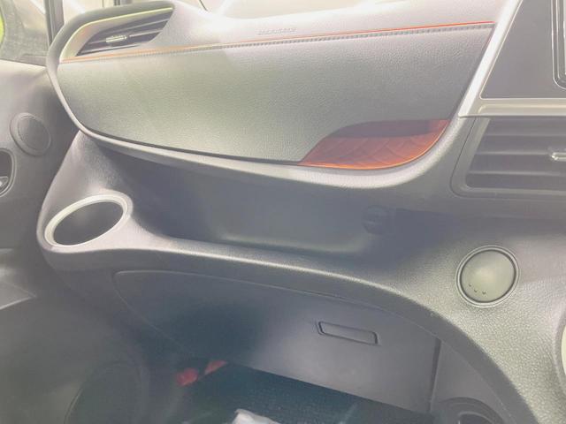 シエンタ ファンベースG 両側電動ドア 純正SDナビ 全周囲カメラ 衝突被害軽減システム 禁煙車 ドラレコ スマートキー ビルトインETC オートハイビーム 車線逸脱警報 オートエアコン Bluetooth再生(40枚目)