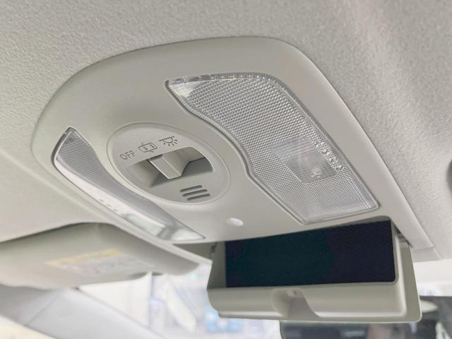 プリウス S 純正SDナビ バックカメラ ドラレコ スマートキー HIDヘッド ビルトインETC オートエアコン 純正15インチアルミ Bluetooth CD DVD再生 フルセグ(39枚目)