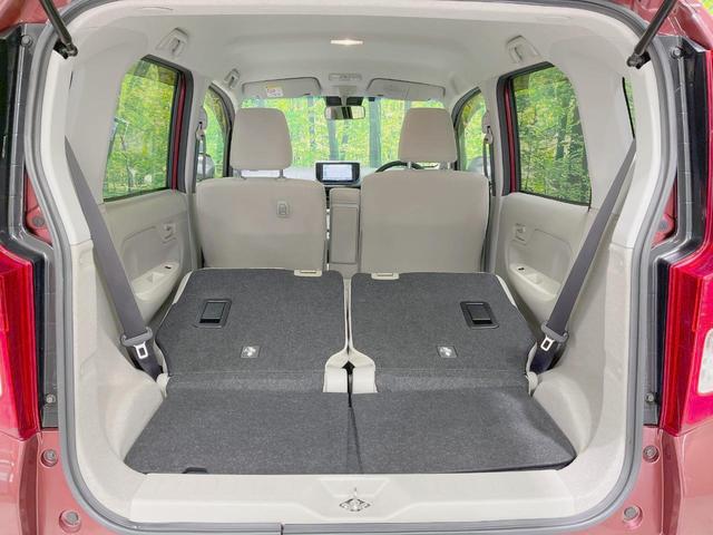 普段のお買い物や通勤、送迎等に十分な荷室スペースを確保しております。セカンドシートを倒すと、大きな荷物の積載も可能です♪