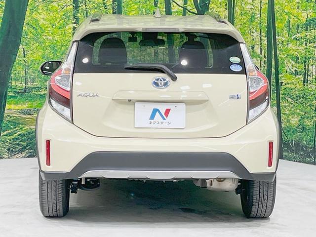アクア クロスオーバー　純正ＳＤナビ　バックカメラ　衝突軽減装置　禁煙車　ハーフレザーシート　シートヒーター　ドラレコ　ＥＴＣ　車線逸脱警報　オートマチックハイビーム　オートライト　オートエアコン　Ｂｌｕｅｔｏｏｔｈ再生（15枚目）