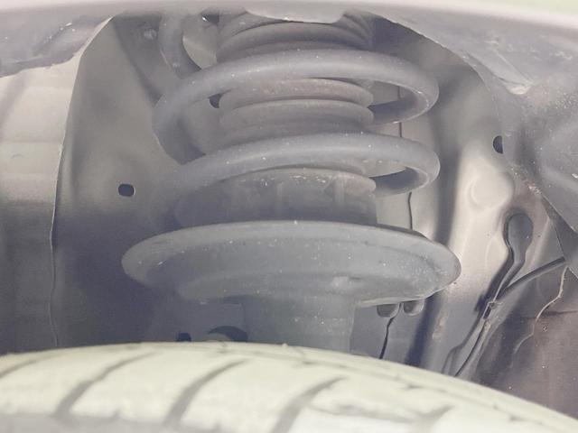 アクア クロスオーバー　純正ＳＤナビ　バックカメラ　衝突軽減装置　禁煙車　ハーフレザーシート　シートヒーター　ドラレコ　ＥＴＣ　車線逸脱警報　オートマチックハイビーム　オートライト　オートエアコン　Ｂｌｕｅｔｏｏｔｈ再生（20枚目）