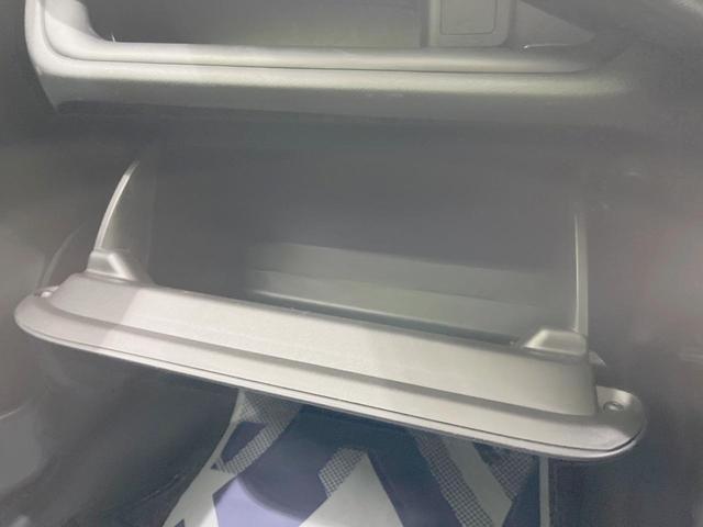 アクア クロスオーバー　純正ＳＤナビ　バックカメラ　衝突軽減装置　禁煙車　ハーフレザーシート　シートヒーター　ドラレコ　ＥＴＣ　車線逸脱警報　オートマチックハイビーム　オートライト　オートエアコン　Ｂｌｕｅｔｏｏｔｈ再生（42枚目）