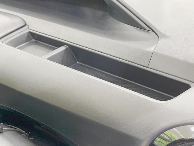 アクア クロスオーバー　純正ＳＤナビ　バックカメラ　衝突軽減装置　禁煙車　ハーフレザーシート　シートヒーター　ドラレコ　ＥＴＣ　車線逸脱警報　オートマチックハイビーム　オートライト　オートエアコン　Ｂｌｕｅｔｏｏｔｈ再生（43枚目）