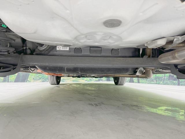 アクア クロスオーバー　純正ＳＤナビ　バックカメラ　衝突軽減装置　禁煙車　ハーフレザーシート　シートヒーター　ドラレコ　ＥＴＣ　車線逸脱警報　オートマチックハイビーム　オートライト　オートエアコン　Ｂｌｕｅｔｏｏｔｈ再生（50枚目）