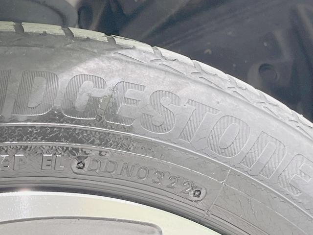 アクア クロスオーバー　純正ＳＤナビ　バックカメラ　衝突軽減装置　禁煙車　ハーフレザーシート　シートヒーター　ドラレコ　ＥＴＣ　車線逸脱警報　オートマチックハイビーム　オートライト　オートエアコン　Ｂｌｕｅｔｏｏｔｈ再生（63枚目）