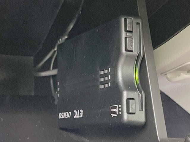 スペーシア ハイブリッドＸ　後期　両側電動ドア　バックカメラ　衝突被害軽減システム　禁煙車　シートヒーター　ドラレコ　スマートキー　ＥＴＣ　車線逸脱警報　オートライト　オートエアコン　Ｂｌｕｅｔｏｏｔｈ　ＣＤ　ＤＶＤ再生　地デジ（7枚目）