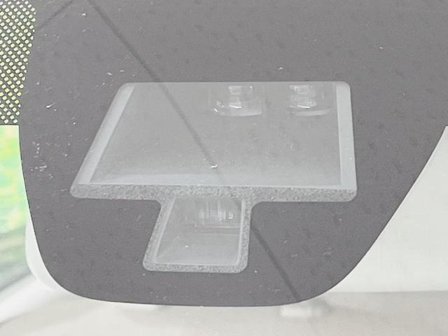 アルトラパン Ｓ　純正８インチＳＤナビ　バックカメラ　衝突軽減装置　禁煙車　シートヒーター　スマートキー　ＨＩＤヘッドライト　ＥＴＣ　オートライト　Ｂｌｕｅｔｏｏｔｈ再生　ＣＤ　ＤＶＤ再生　フルセグ（3枚目）