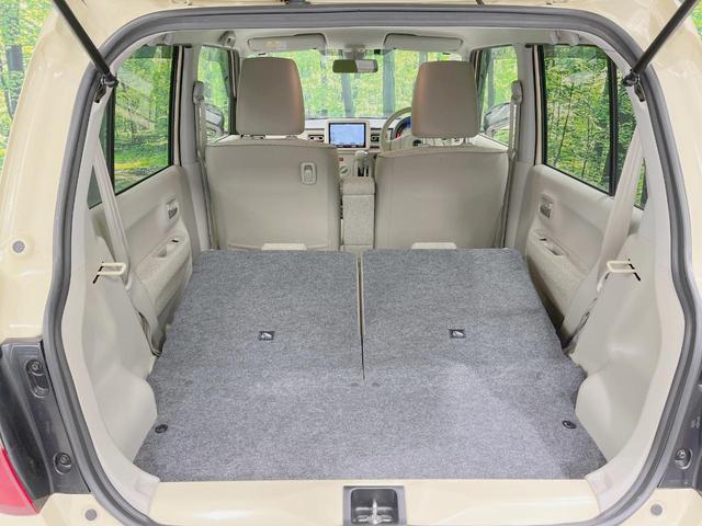 アルトラパン Ｓ　純正８インチＳＤナビ　バックカメラ　衝突軽減装置　禁煙車　シートヒーター　スマートキー　ＨＩＤヘッドライト　ＥＴＣ　オートライト　Ｂｌｕｅｔｏｏｔｈ再生　ＣＤ　ＤＶＤ再生　フルセグ（10枚目）