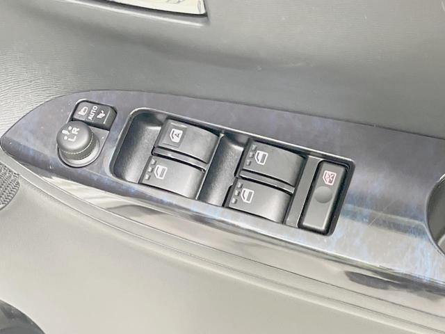 タント カスタムＸ　トップエディションＳＡＩＩ　電動スライドドア　バックカメラ　衝突被害軽減システム　スマートキー　ＥＴＣ　純正１４インチアルミ　オートエアコン　Ｂｌｕｅｔｏｏｔｈ　ＣＤ　ＤＶＤ再生　フルセグ（35枚目）