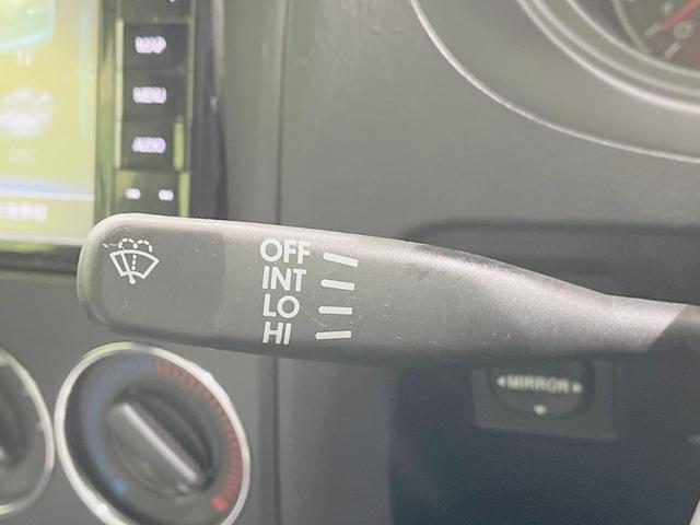 コペン アクティブトップ 5MT 電動ルーフ 禁煙車 SDナビ ETC Bluetooth再生 CD DVD再生 フルセグ キーレスエントリー 純正15インチアルミ 純正革巻きステアリング(24枚目)