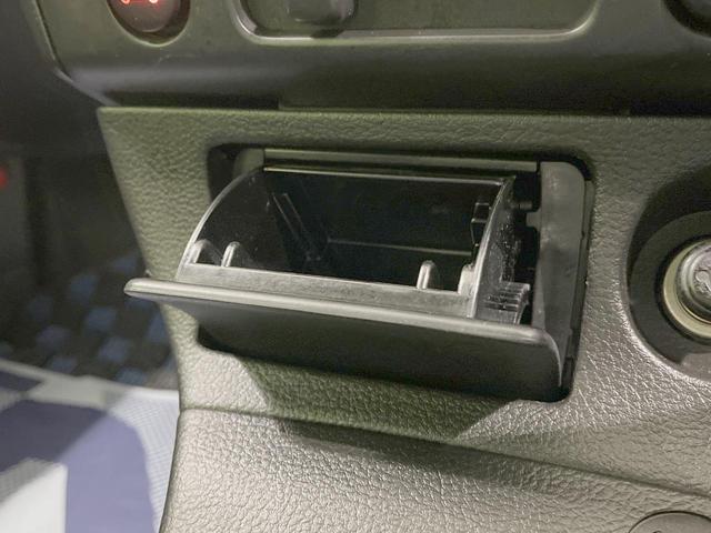 コペン アクティブトップ 5MT 電動ルーフ 禁煙車 SDナビ ETC Bluetooth再生 CD DVD再生 フルセグ キーレスエントリー 純正15インチアルミ 純正革巻きステアリング(33枚目)