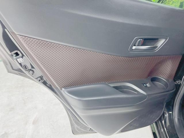 Ｃ－ＨＲ Ｇ　フルエアロ　バックカメラ　衝突被害軽減システム　レーダークルーズ　禁煙車　ハーフレザーシート　コーナーセンサー　スマートキー　ＬＥＤヘッド　ビルトインＥＴＣ　純正１８インチアルミ　オートハイビーム（47枚目）