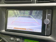 【バックカメラ】駐車時に後方がリアルタイム映像で確認できます。大型商業施設や立体駐車場での駐車時や、夜間のバック時に大活躍！運転スキルに関わらず、今や必須となった装備のひとつです！ 4