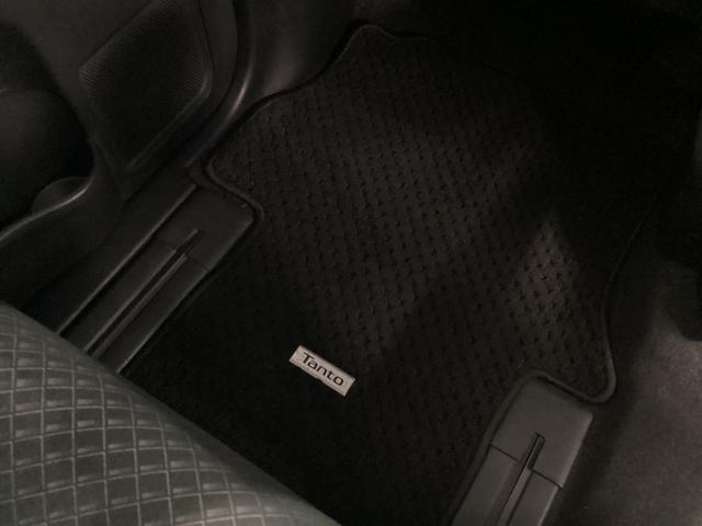 タント カスタムRS 衝突被害軽減ブレーキ 横滑り防止装置 オートハイビーム アイドリングストップ ステアリングスイッチ オートライト キーフリー オートエアコン ナビ ドラレコ パノラマカメラ ETC マット バイザー(25枚目)